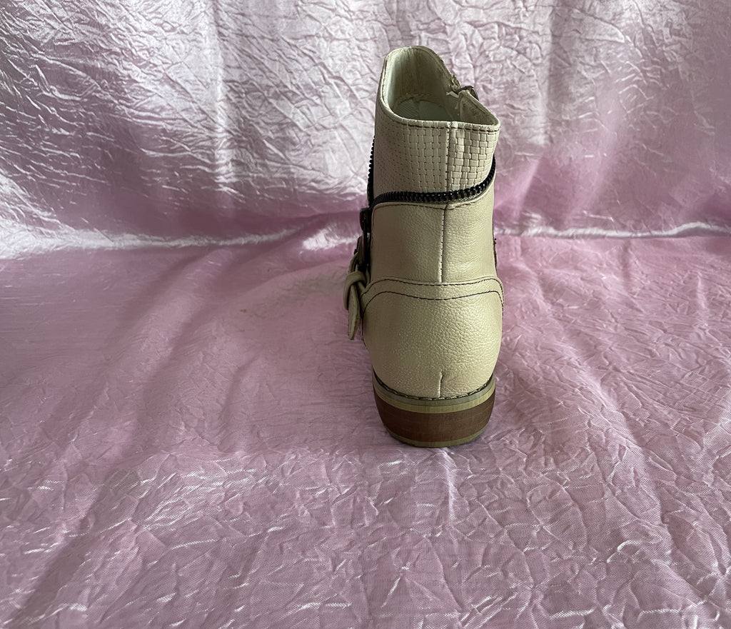 Botas Newton CHATTAWAK