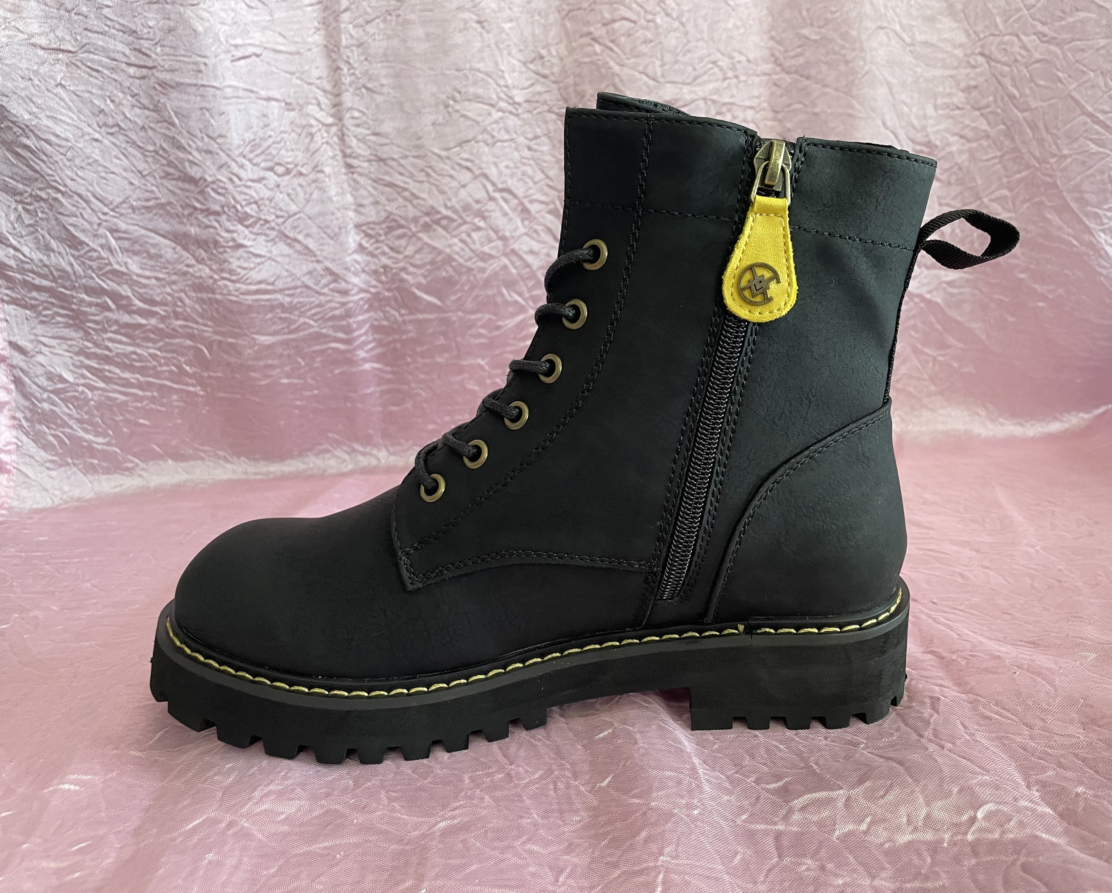 Botins Oli CHATTAWAK