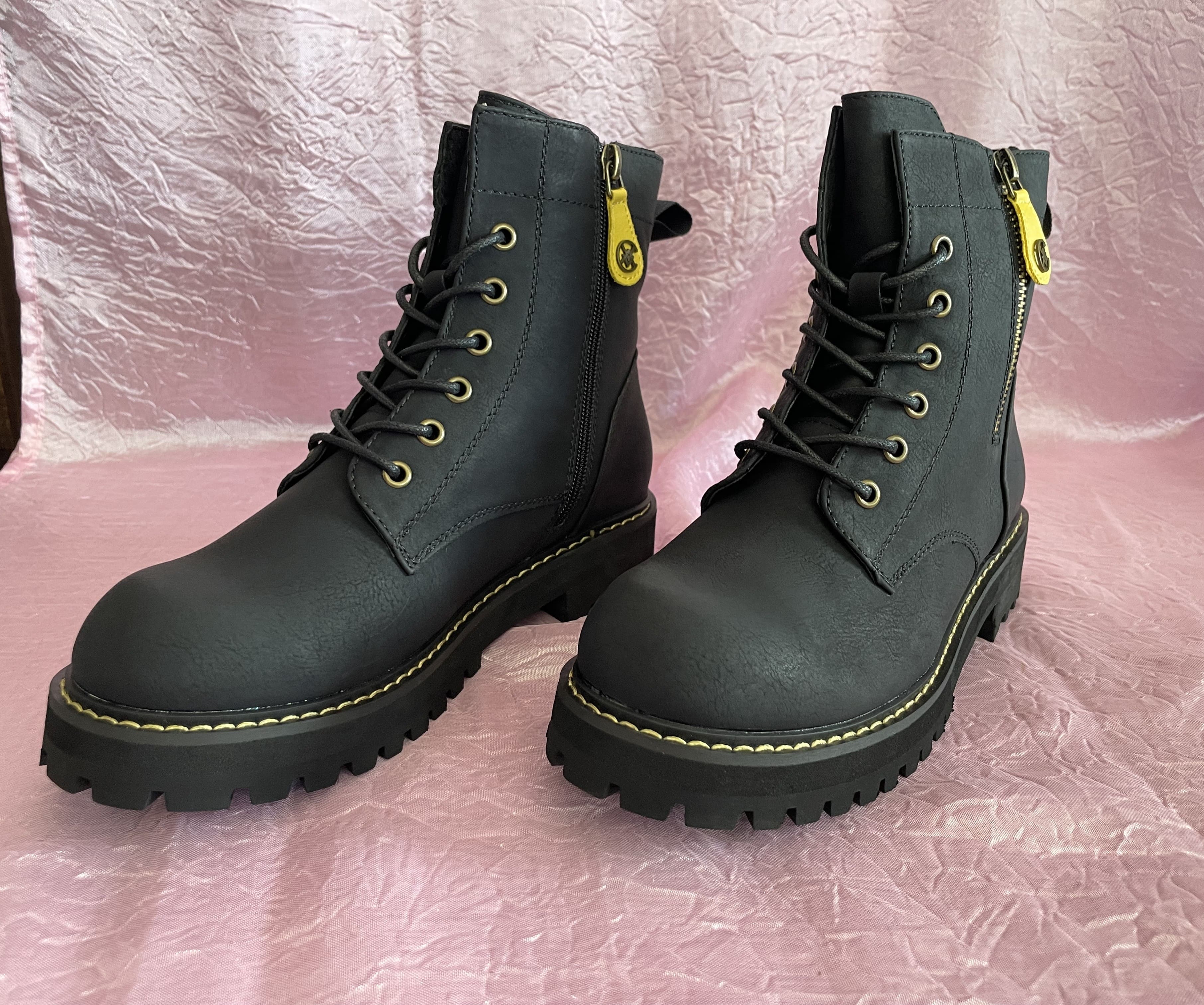 Botins Oli CHATTAWAK